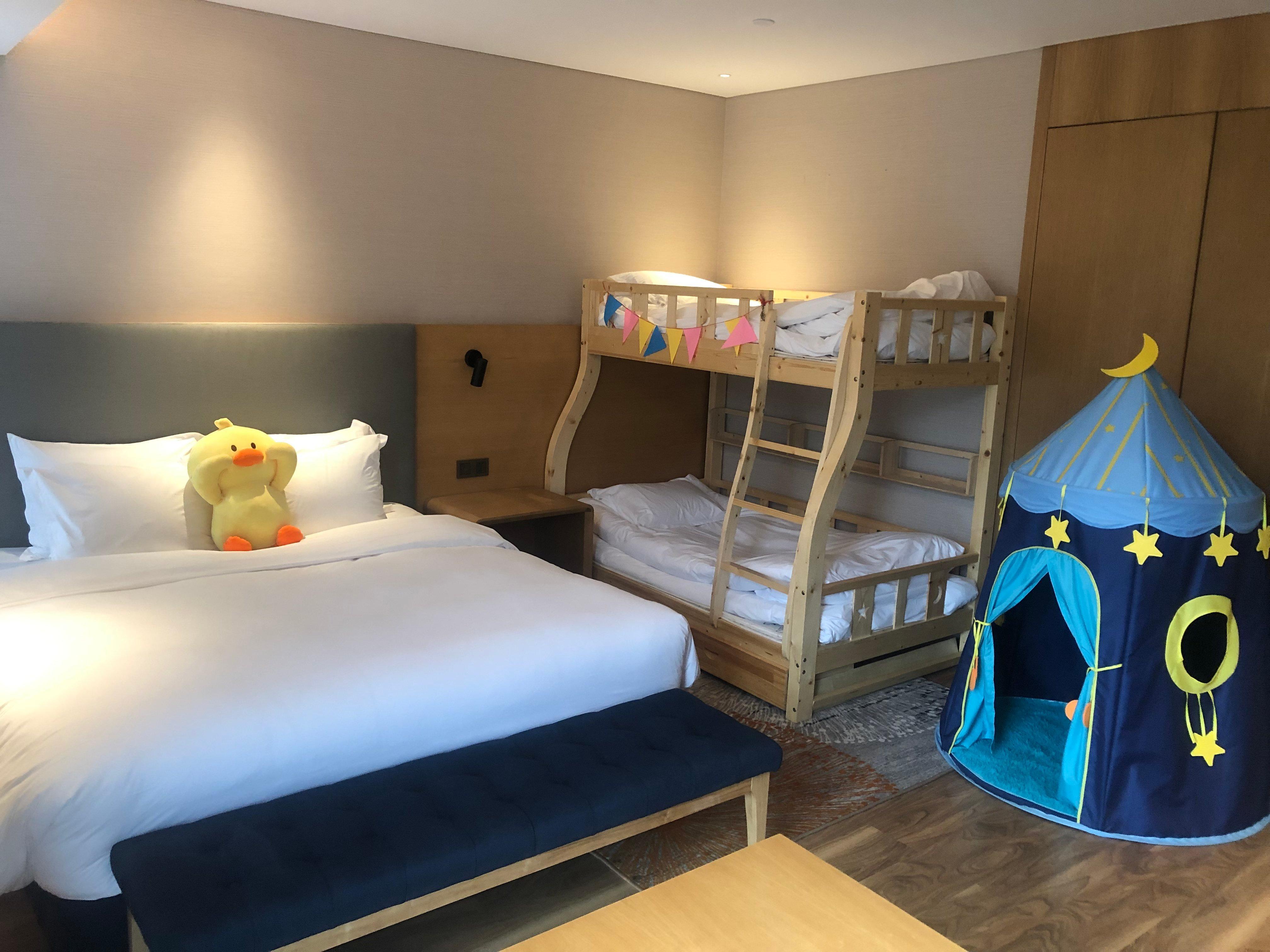 Holiday Inn Express Luanchuan By Ihg Exteriér fotografie