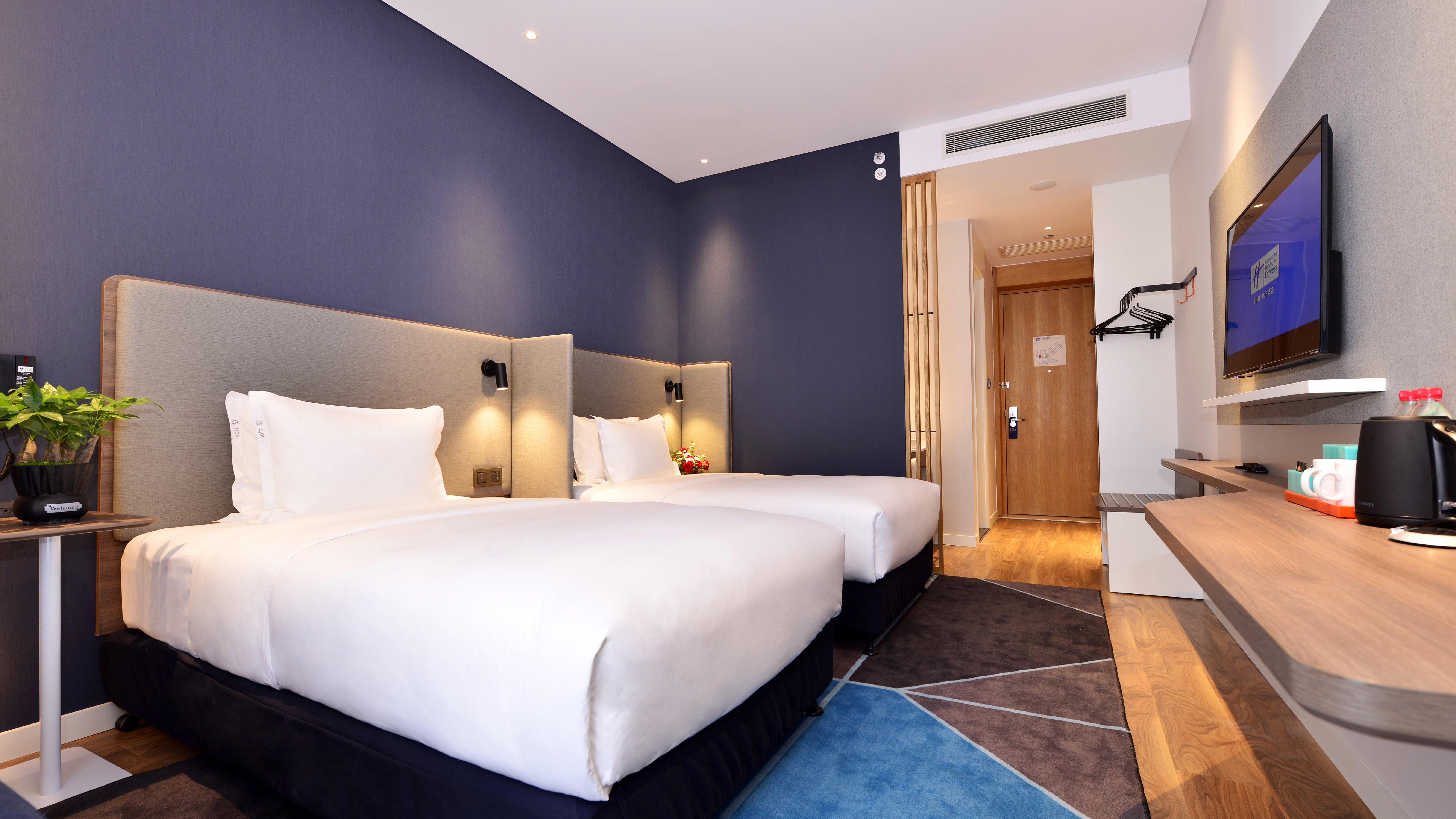 Holiday Inn Express Luanchuan By Ihg Exteriér fotografie