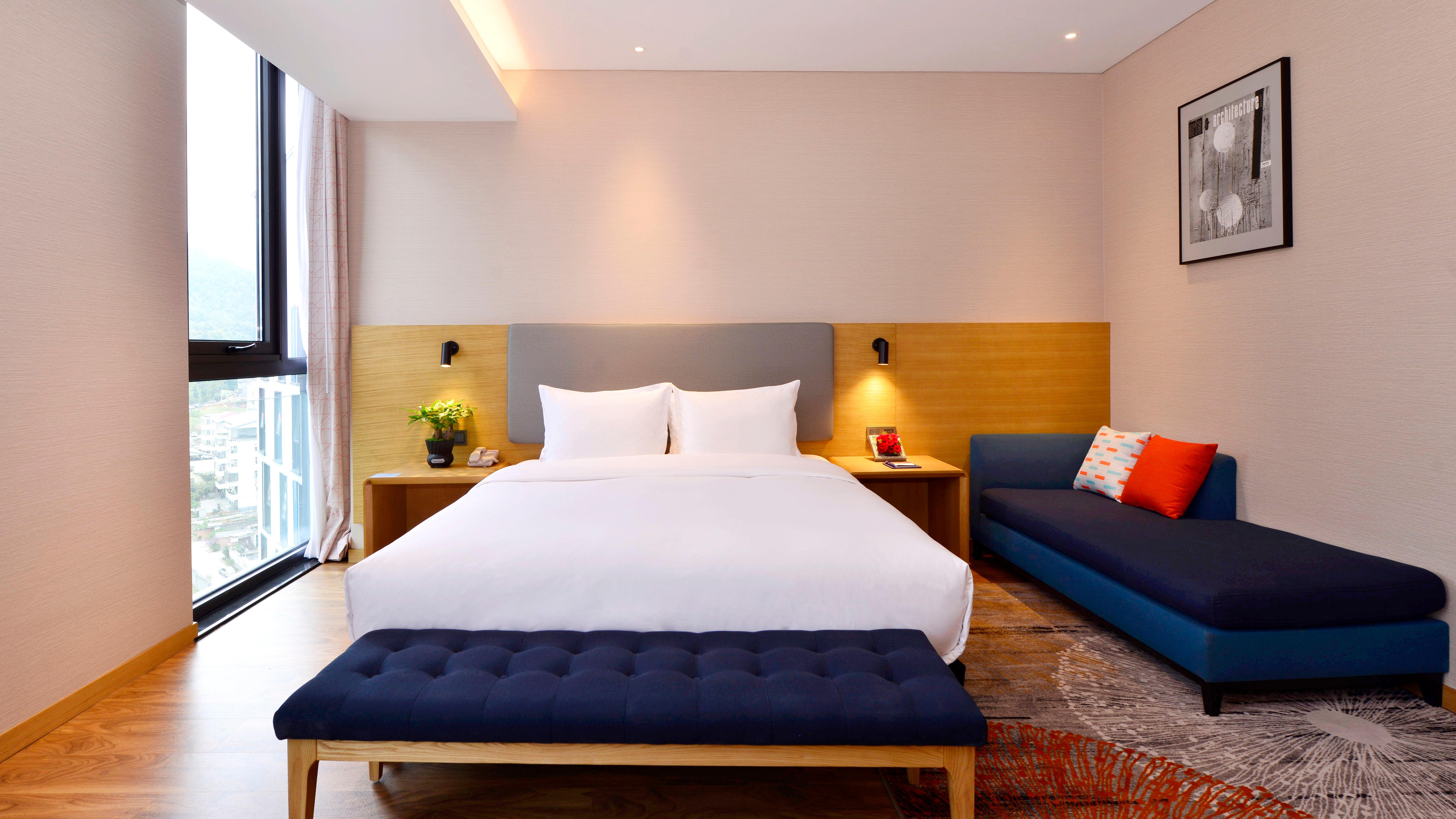 Holiday Inn Express Luanchuan By Ihg Exteriér fotografie