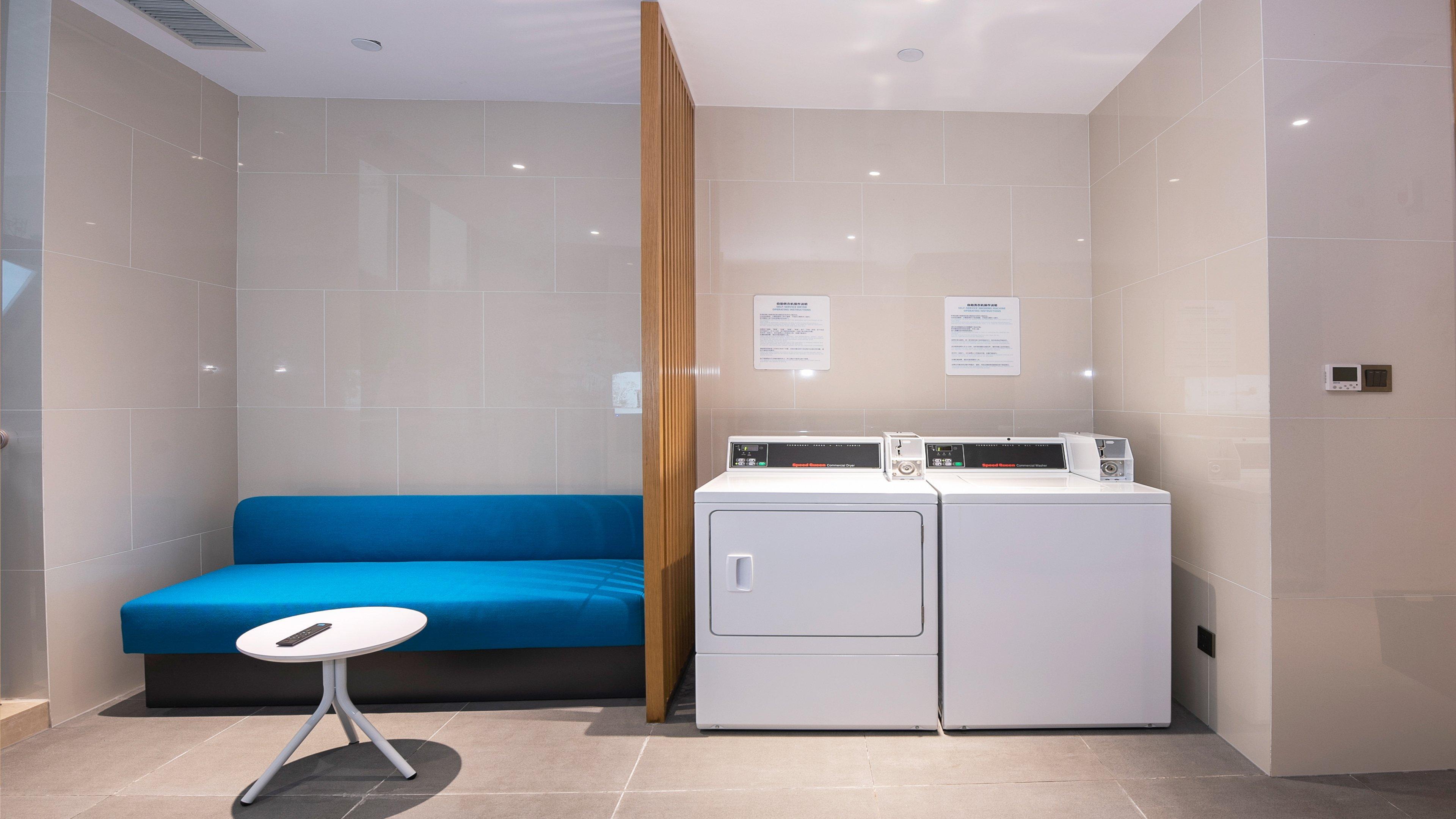 Holiday Inn Express Luanchuan By Ihg Exteriér fotografie