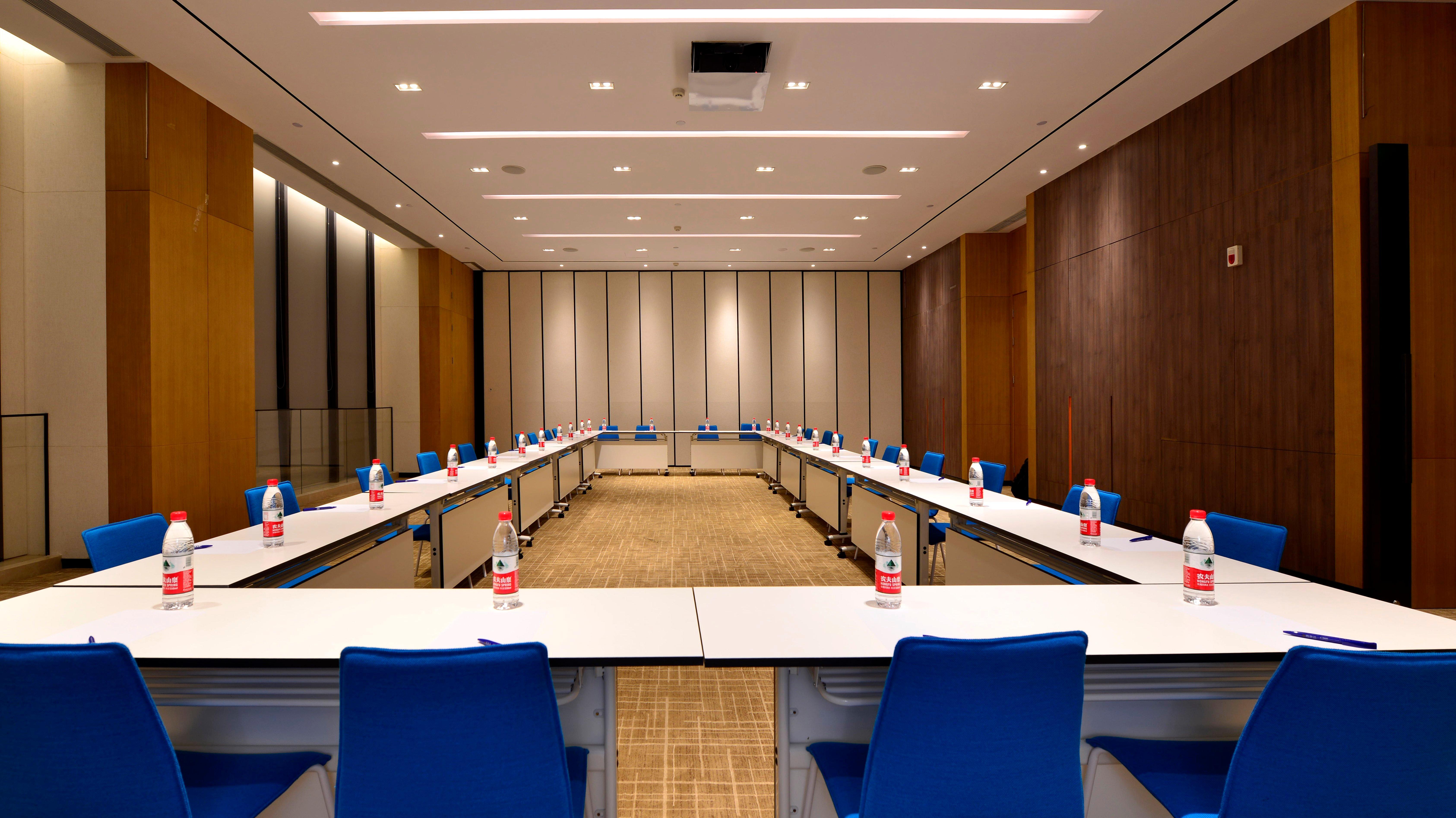 Holiday Inn Express Luanchuan By Ihg Exteriér fotografie