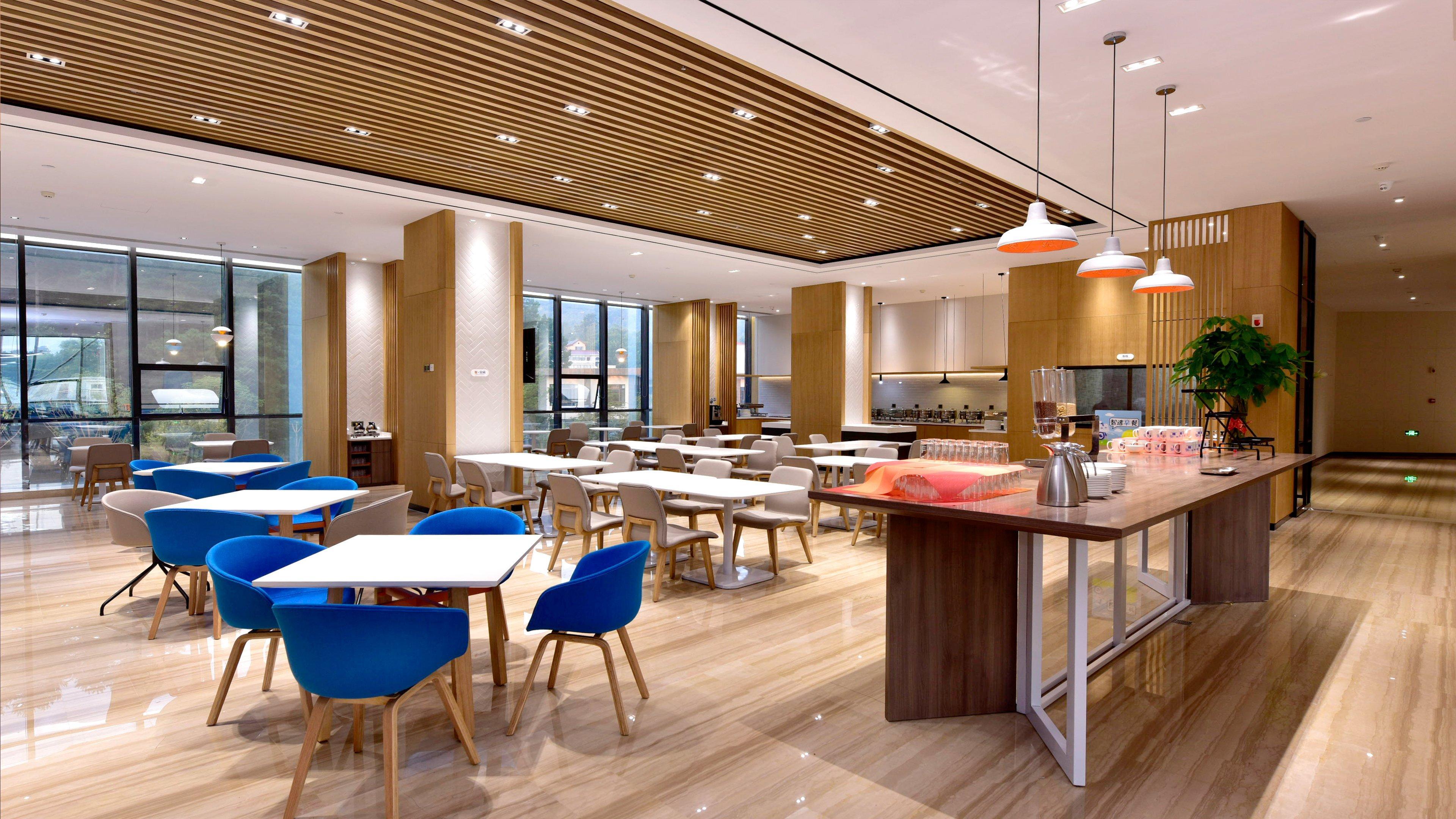 Holiday Inn Express Luanchuan By Ihg Exteriér fotografie