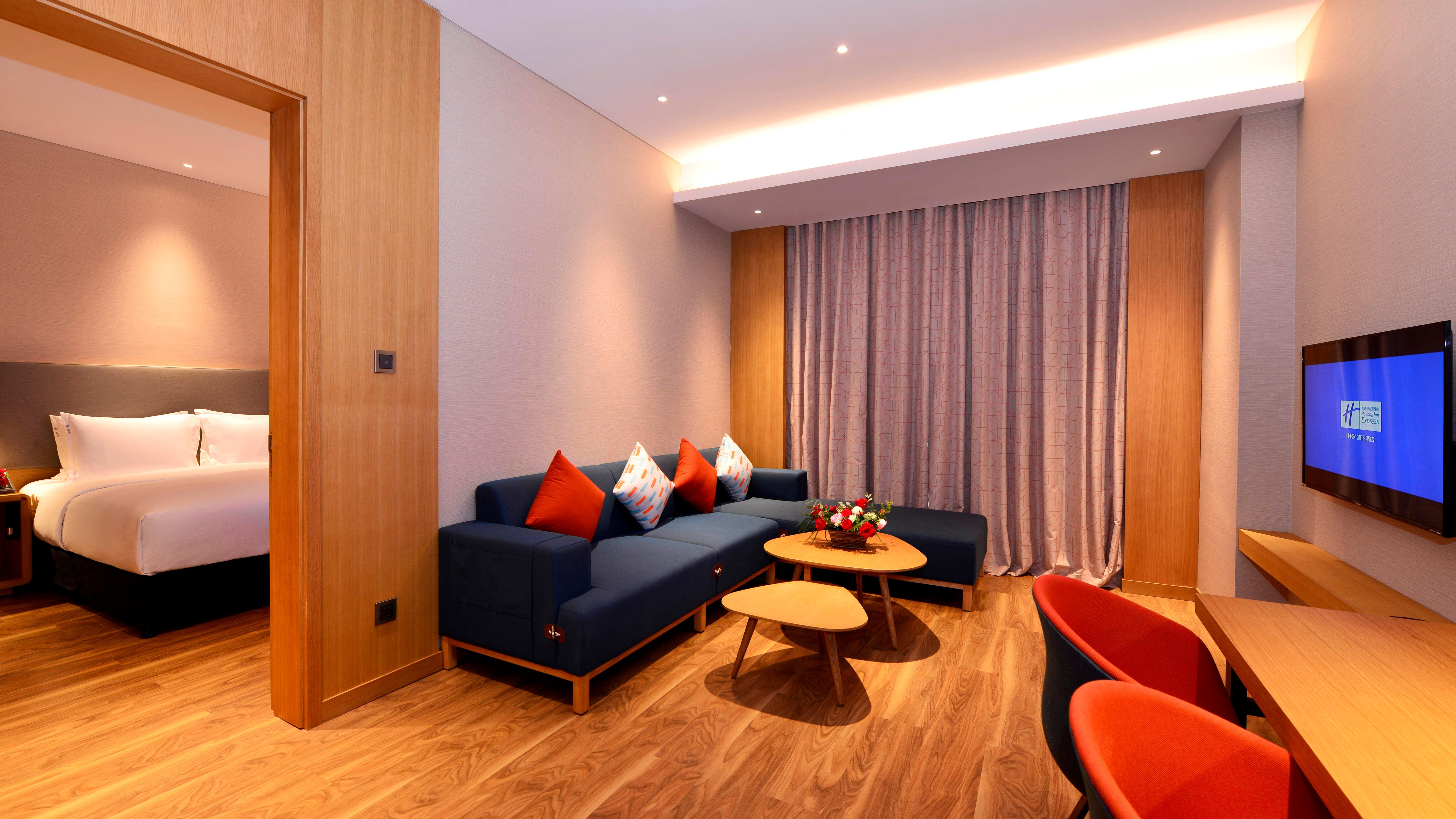 Holiday Inn Express Luanchuan By Ihg Exteriér fotografie